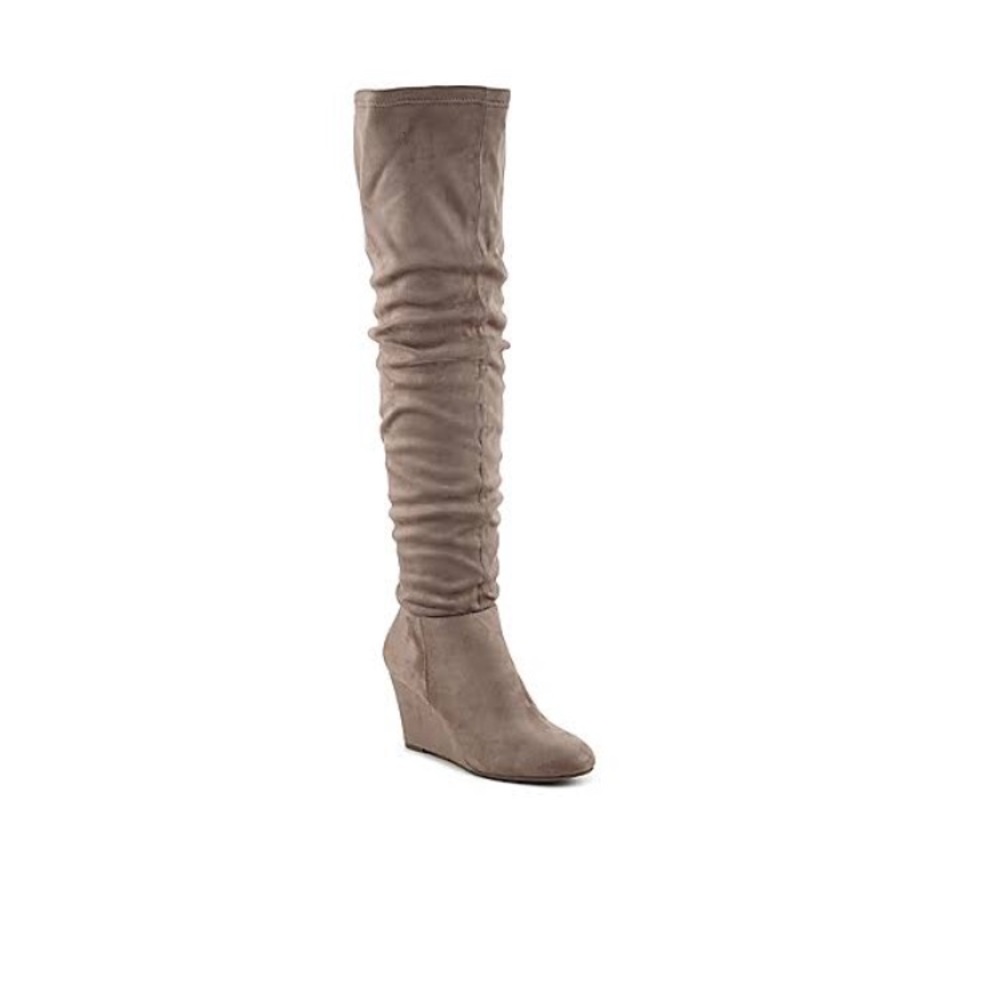 Chinese laundry grey boots